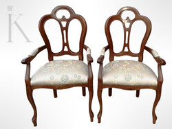 Olasz stíl karosszékek tömör fából új kárpittal