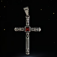 KÉZZEL KÉSZÍTETT GYÖNYÖRŰ NEMES ACÉL KERESZT MEDÁL CIRKÓNIA KŐVEL.