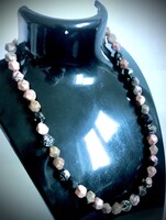 Fazettált Rodokrozit nyakék selyemszálon