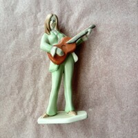 Régi zöld ruhás gitáros porcelán lány aquincum