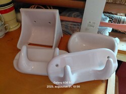 Alföldi Bázis kerámia fürdőszobai kiegészítő szett + fa törölköző tartó