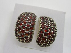 Szép régi olasz márkajelzett ezüst fülbevaló gránátokkal