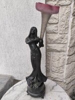 Antik Szecessziós hölgy szobor nem bronz ón-spiater .üveg tölcsér kinàlóval vàta asztalközép