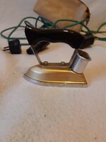 Vintage kis úti vasaló (működik)