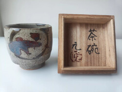 (KIVÉTELES, RITKA!) Murata Gen japán Mashiko-yaki keramikus művész teáspohara, jelzett fadobozban
