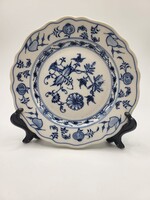 Meisseni hagyma mintás porcelán tányér – 18 cm (Zwiebelmuster / Blue Onion)