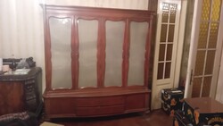 4- ajtós üveges szekrény, vitrin