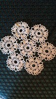 Horgolt kerek csipke terítő kb. 230 × 230 mm 1960-as évekből