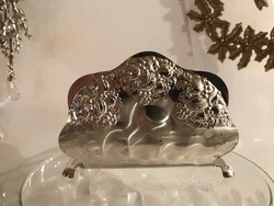 SZALVÉTATARTÓ - JELZETT - EZÜSTÖZÖTT - DOMBORNYOMOTT - 12 x 9 x 4,5 cm
