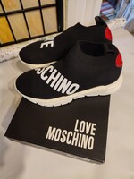 Új Moschino Love női sportos bokacipő