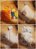 Szundikendő játékokkal 305. (Pillangó, Maci, Egér, Elefánt) - Nappy with toy. 305.