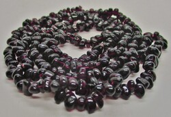 Ritka szép antik sötét bordó hosszú gránát nyaklánc gömbölyített szemekből