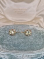 Régi arany fülbevaló pár szintetikus spinell ékkövekkel