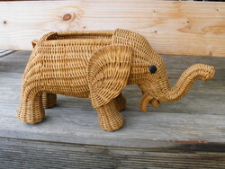 K303 Vintage nagyméretű fonott elefánt virágtartó 47 cm x 20 cm x 23 cm