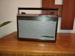 Nordmende Globetrotter világvevő vintage rádió