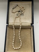 Régi igazgyöngy nyaklánc ezüst kapoccsal