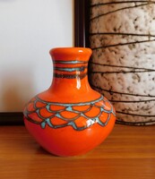 Retro kerámia váza pikkelyes mintával