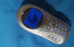 Motorola c115 független retró