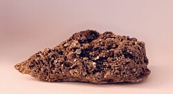 Pirit ásványtelep 19 cm. x 18 cm