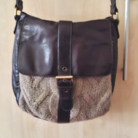 Marc O'Polo női sötétbarna bőrtáska vállra akasztható