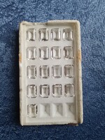 Ékszerész alapanyag  fehér csiszolt üveg gyűrű kövek