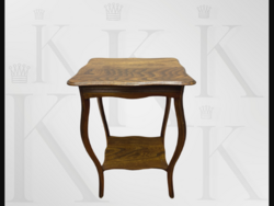 Antik neobarokk tölgyfa szalonasztal