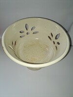 Kerámia tál.