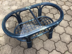 Rattan üvegasztal