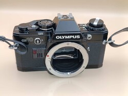 Tesztelt! FEKETE Olympus OM 10 fényképezőgép váz objektív nélkül