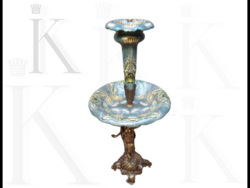 Kézzel festett szobros porcelán bronz vázás asztalközép, kínáló