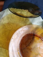 Amber-colored Glass Plate 24 cm