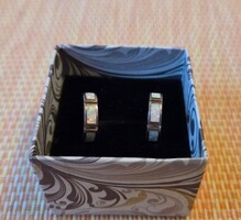 Opál berakásos ezüst karika fülbevaló