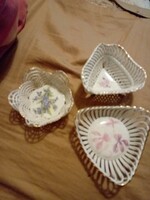 Áttört porcelán kosárkák