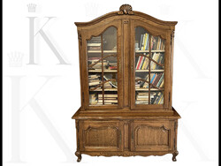 Barokk stílusú könyvszekrény vagy tálaló tölgy fából