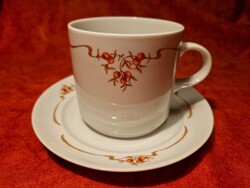 Alföldi Porcelán csipkebogyós bögre, kistányérral