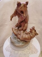 Zsolnay birkózó medvék