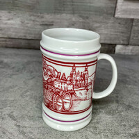 Hollóháza Hungary, Hollóházi porcelán kis sörös korsó piros mintával