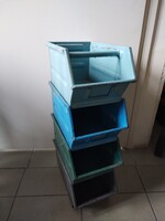Retro ipari fém tárolók