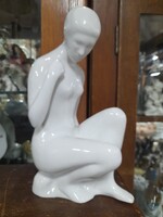 Royal Dux Art Deco Ülő Női Akt Porcelán Szobor.28 cm.