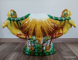 Antik nagyméretű fajansz kagylós kínáló sellőkkel