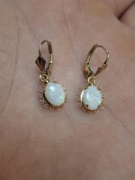 Antik 14 Karátos Arany Fülbevaló Tejopállal.