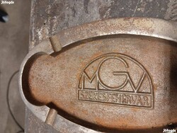 Eredeti öntöttvas reklám hamutartó Veterán gép stabil motor autó Loft emlék tárgy cigi hamutál Retro