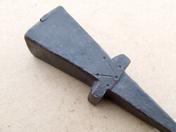 Régi kovácsolt üllő kaszaüllő