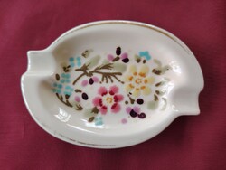 Zsolnay virágmintás hamutartó