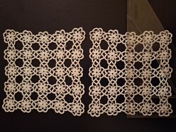 Elegáns horgolt csipke terítő pár (2 db) – 11x11 cm – Hibátlan