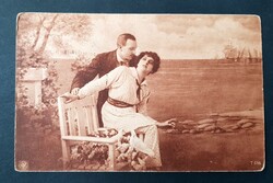 Nő,Hölgyek,Szerelem,Udvarlás,Szépség,Divat képeslap