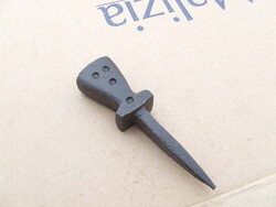 Régi kovácsolt üllő kaszaüllő