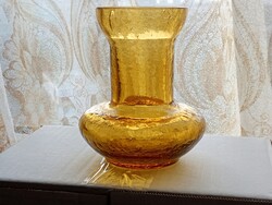 Repesztett borostyán üveg váza fátyolüveg 13xØ12cm