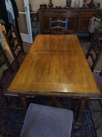 Rusztikus – neobarokk jellegű étkező asztal székekkel és tálalószekrénnyel