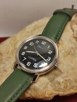Swiss szép Efrica mechanikus karóra